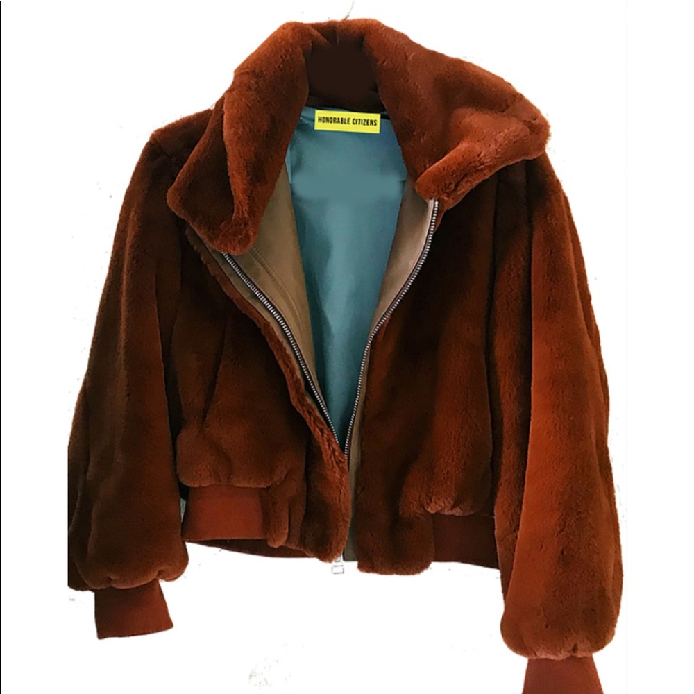 Honorable Citizens brown bomber faux fur coat - Picture 2 of 8